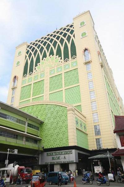 Karsa Utama Hotel Джакарта Экстерьер фото